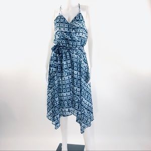 NEW Banana Republic White Blue patterns Dress strap Sz Small